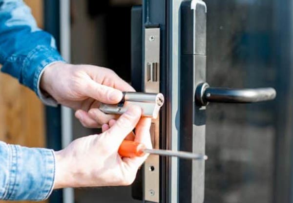 Commercial Locksmith Service in Miami